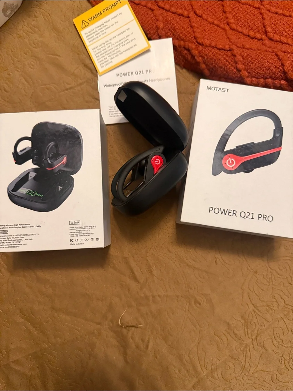 Power Q21 Pro Black and Red Wireless Earbuds